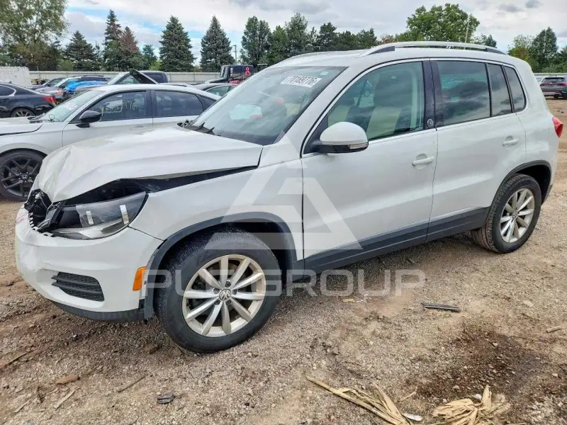 2017 Volkswagen Tiguan photo