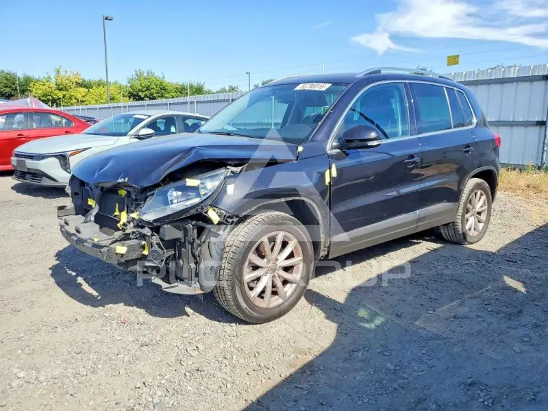 2017 Volkswagen Tiguan фото
