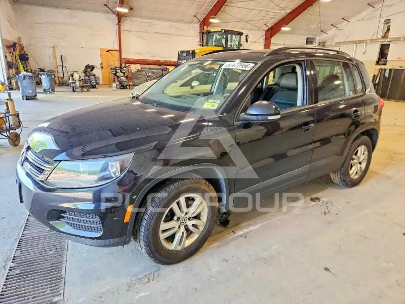 2017 Volkswagen Tiguan photo