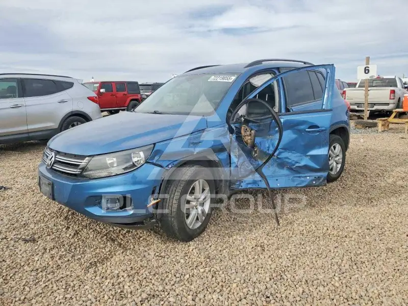2017 Volkswagen Tiguan photo