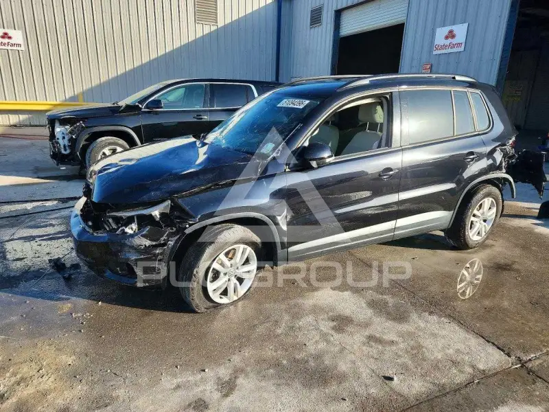2017 Volkswagen Tiguan фото