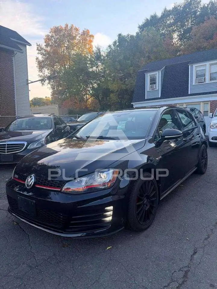2017 Volkswagen GTI фото