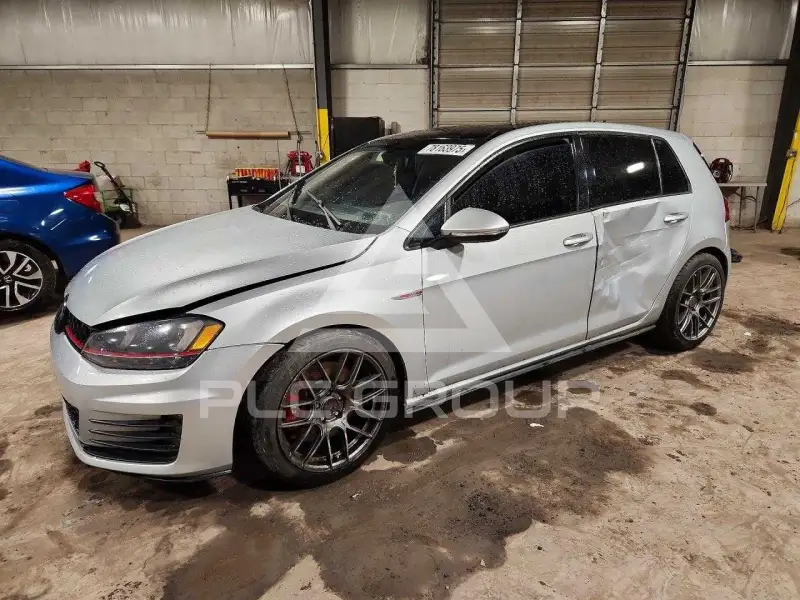 2017 Volkswagen GTI фото