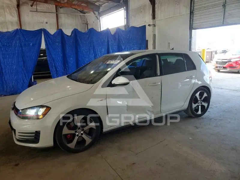 2017 Volkswagen GTI фото