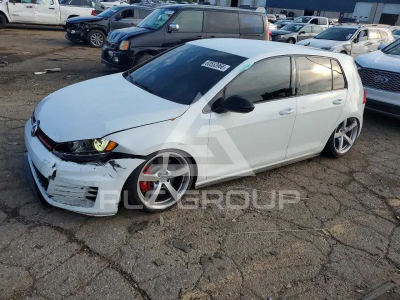2017 Volkswagen GTI фото