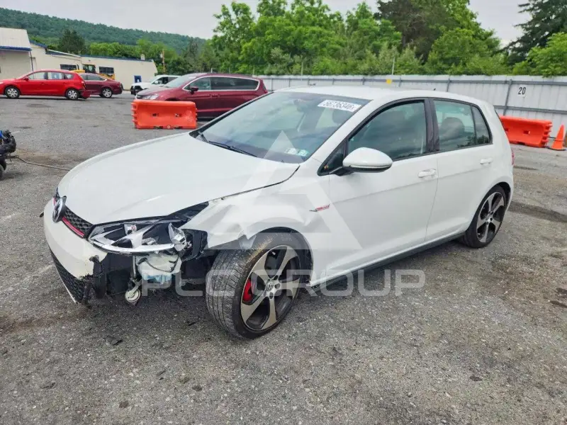 2017 Volkswagen GTI фото