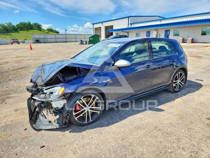2017 Volkswagen GTI фото