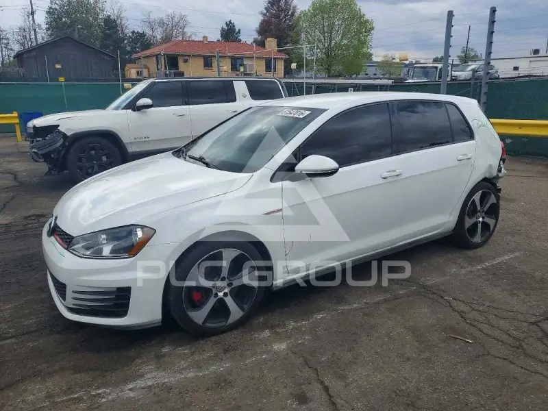 2017 Volkswagen GTI фото