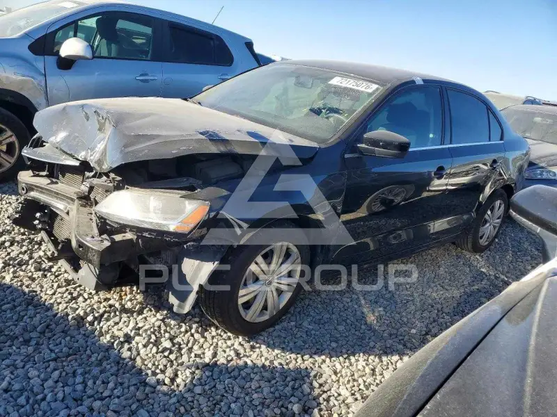 2017 Volkswagen Jetta фото