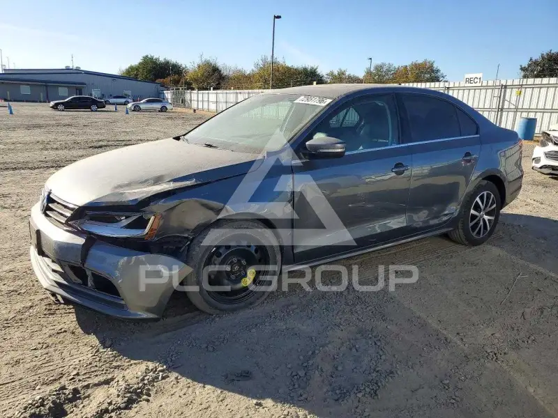 2017 Volkswagen Jetta фото