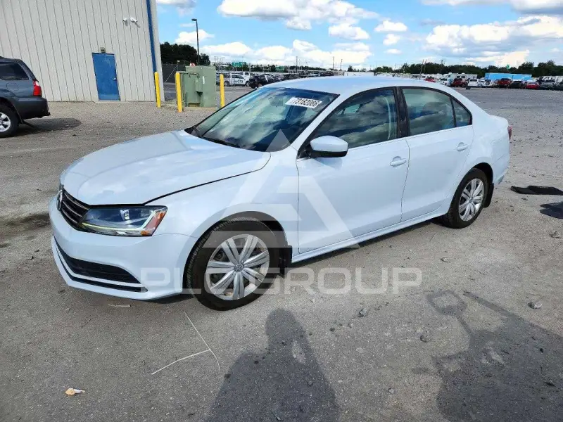 2017 Volkswagen Jetta photo