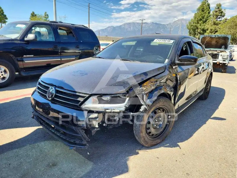 2017 Volkswagen Jetta фото