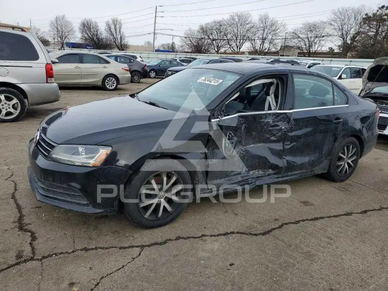 2017 Volkswagen Jetta фото