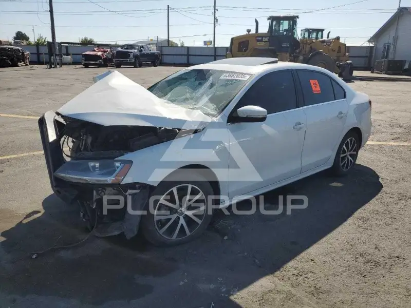 2017 Volkswagen Jetta фото
