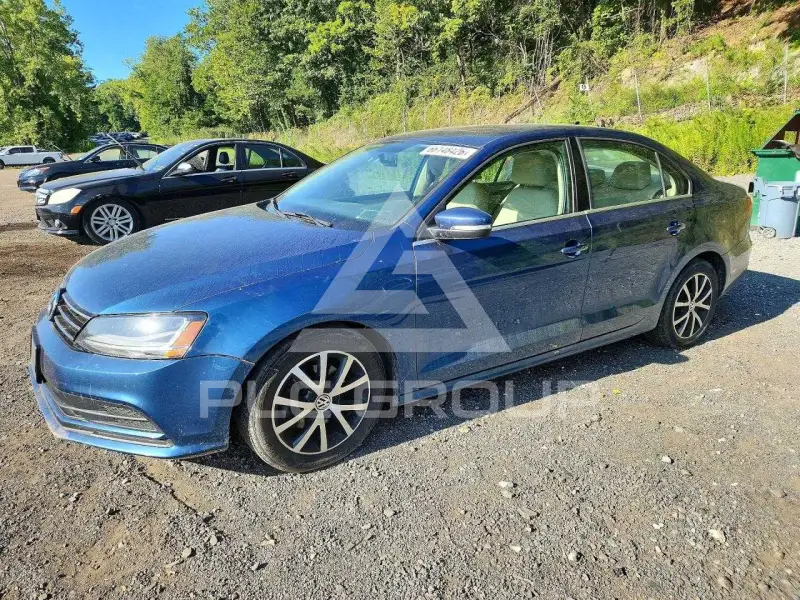 2017 Volkswagen Jetta фото