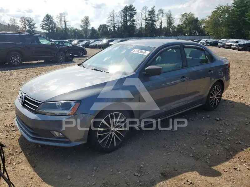 2017 Volkswagen Jetta photo