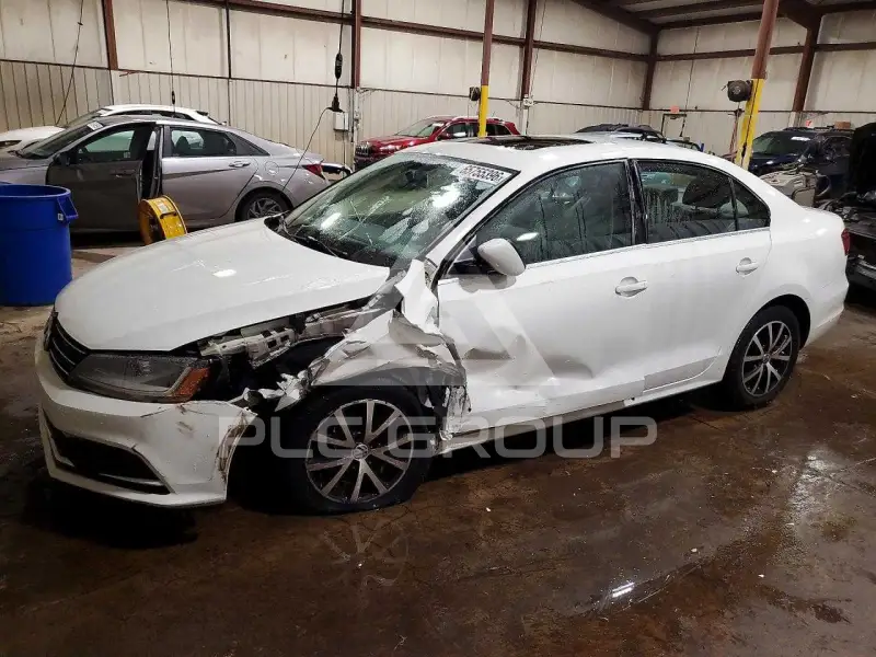 2017 Volkswagen Jetta фото