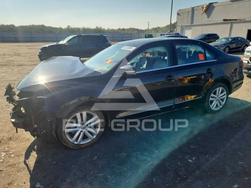 2017 Volkswagen Jetta фото