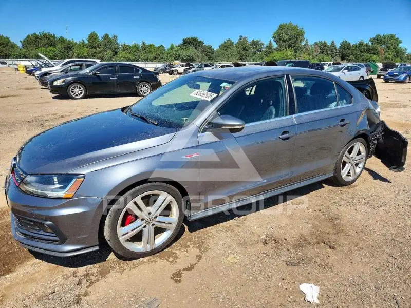 2017 Volkswagen Jetta photo