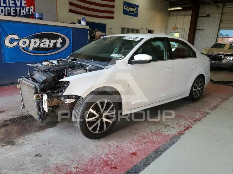 2017 Volkswagen Jetta фото