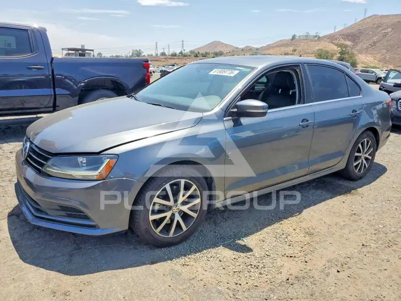 2017 Volkswagen Jetta фото