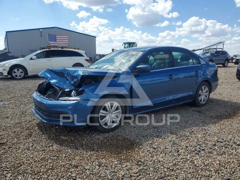 2017 Volkswagen Jetta photo