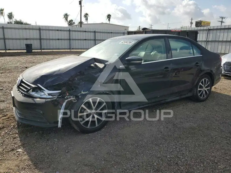 2017 Volkswagen Jetta фото