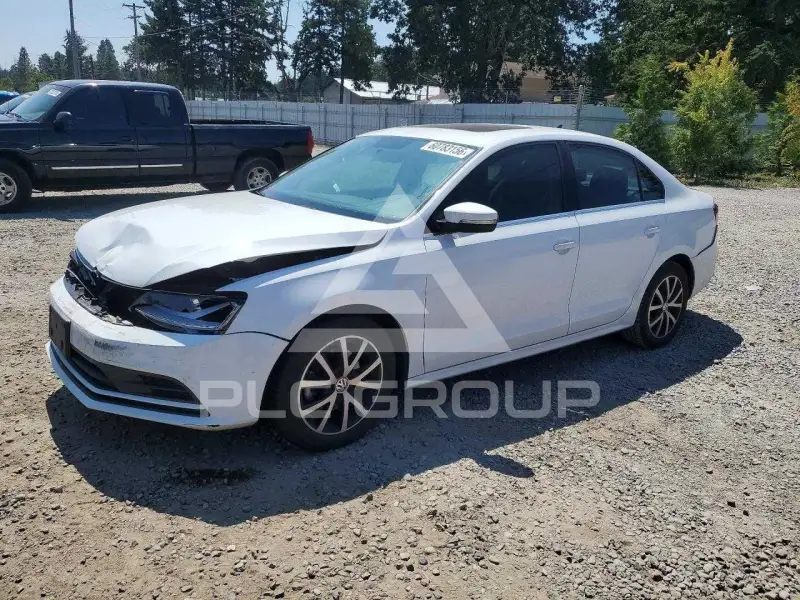 2017 Volkswagen Jetta фото