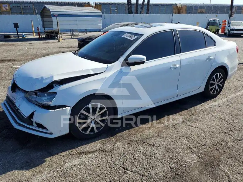 2017 Volkswagen Jetta фото