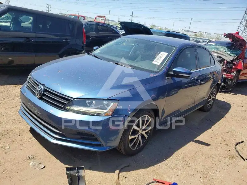 2017 Volkswagen Jetta фото