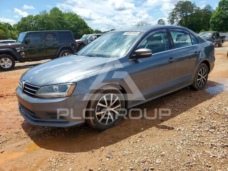 2017 Volkswagen Jetta фото