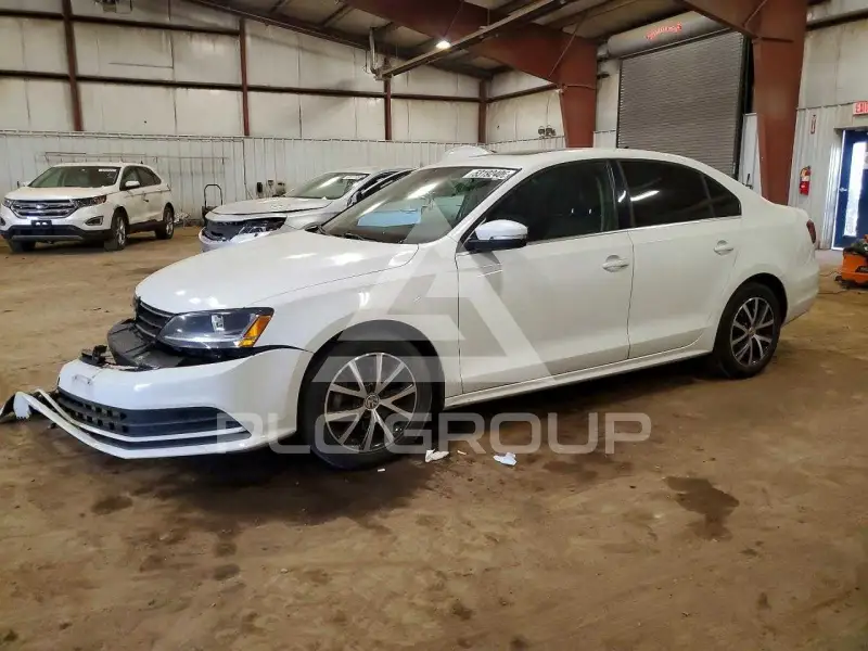 2017 Volkswagen Jetta фото