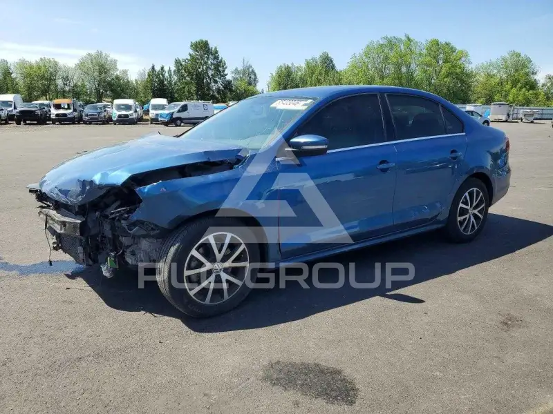 2017 Volkswagen Jetta фото