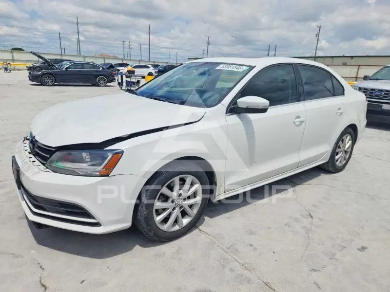 2017 Volkswagen Jetta фото