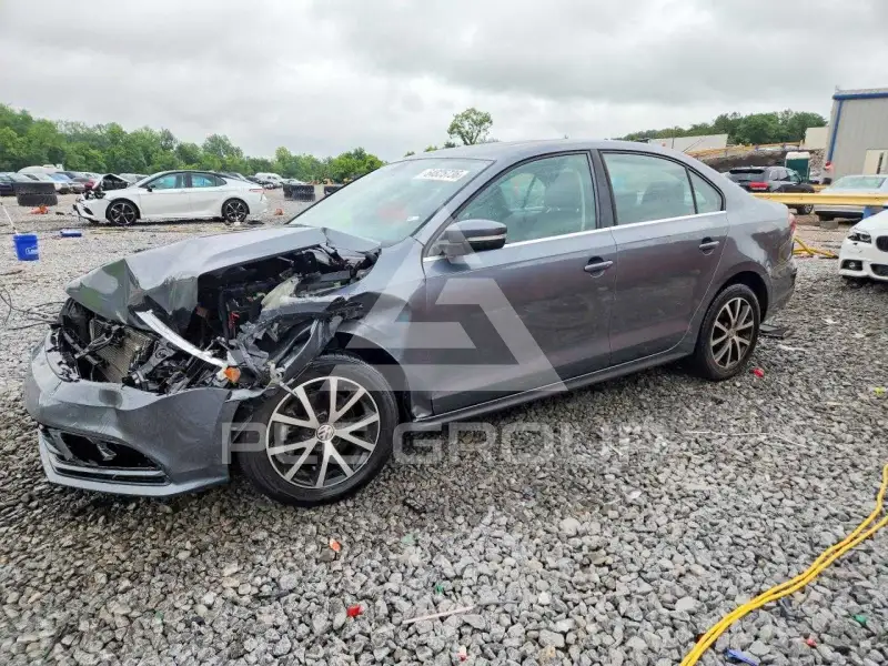 2017 Volkswagen Jetta фото