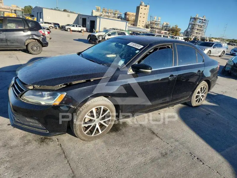 2017 Volkswagen Jetta photo