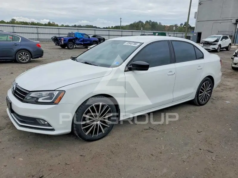 2017 Volkswagen Jetta photo