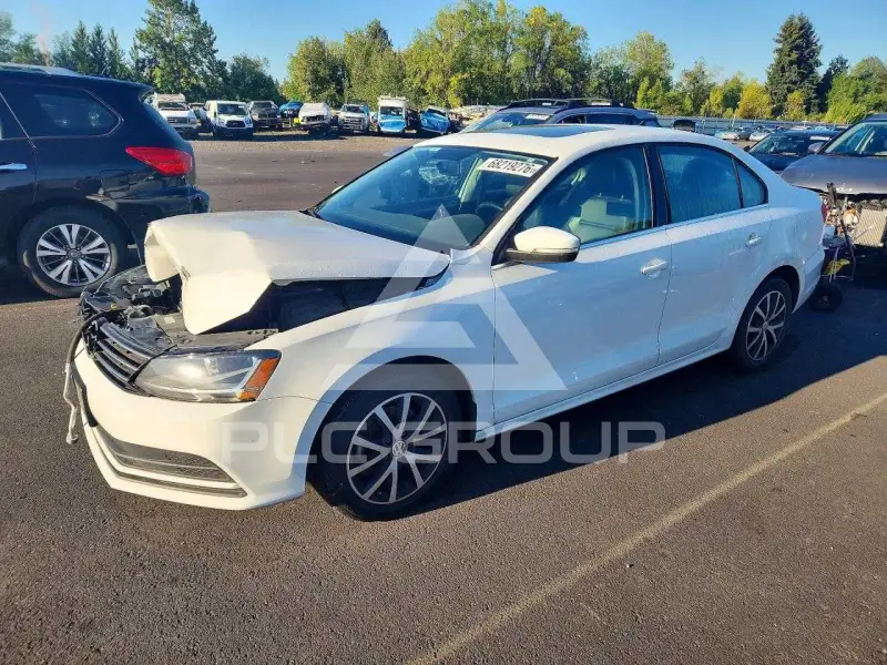 2017 Volkswagen Jetta фото