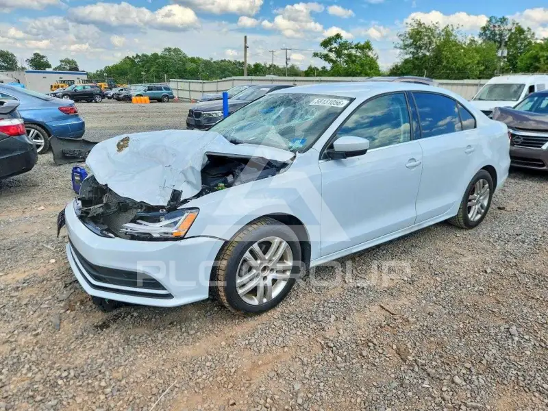 2017 Volkswagen Jetta фото