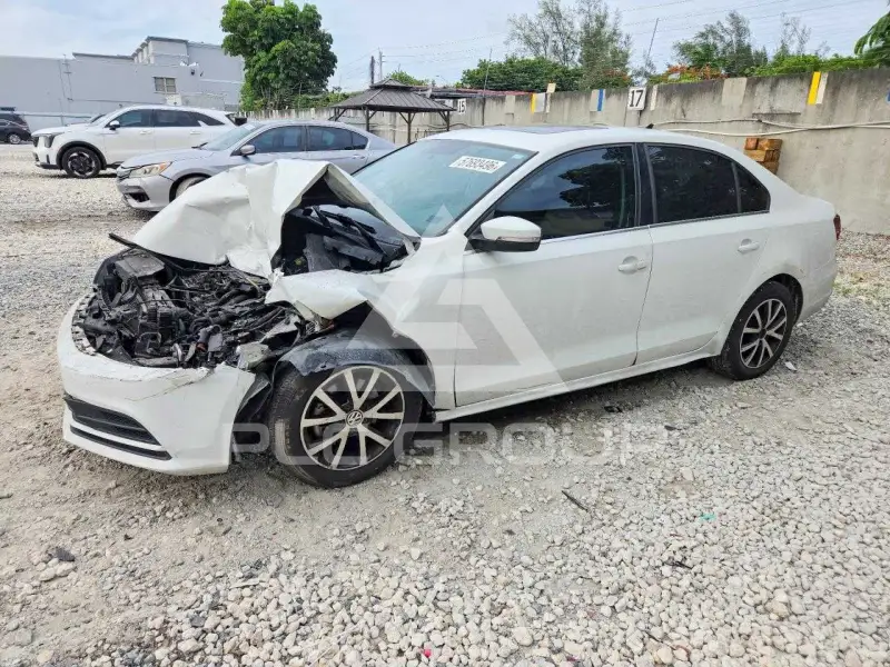 2017 Volkswagen Jetta фото