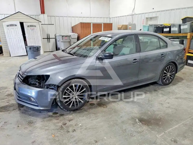 2017 Volkswagen Jetta фото