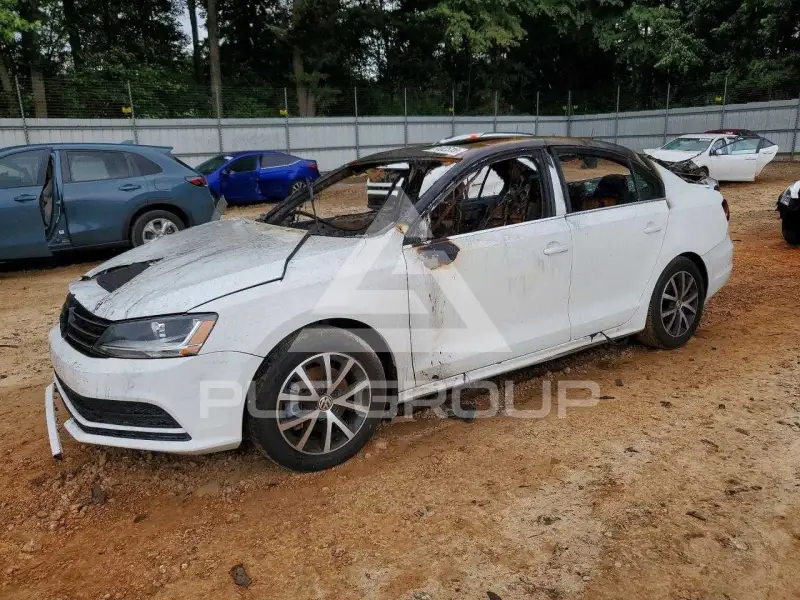 2017 Volkswagen Jetta фото