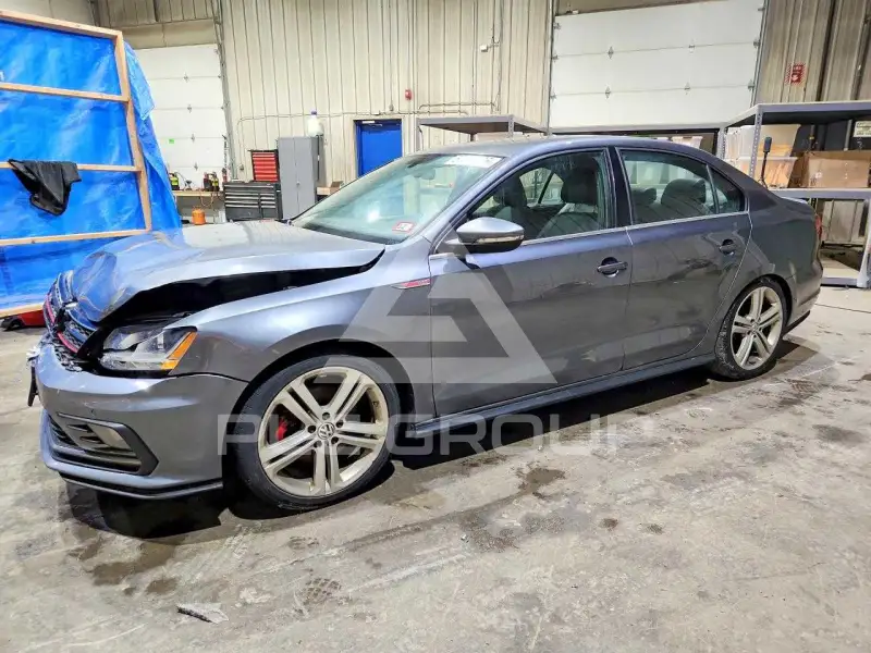 2017 Volkswagen Jetta фото