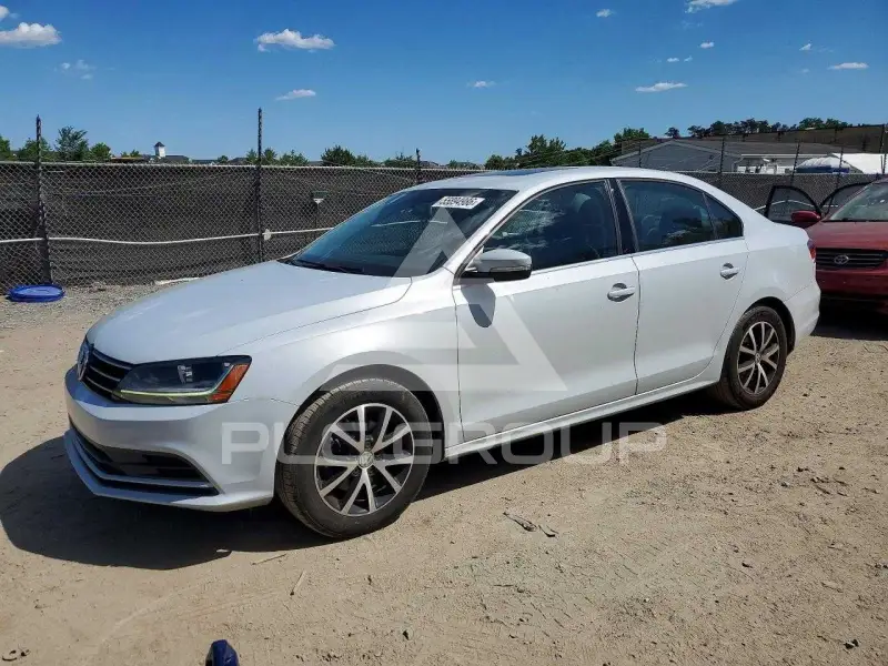 2017 Volkswagen Jetta фото