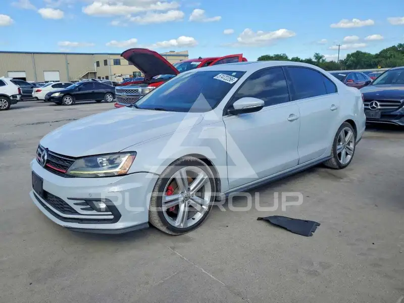 2017 Volkswagen Jetta фото