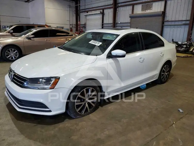 2017 Volkswagen Jetta photo