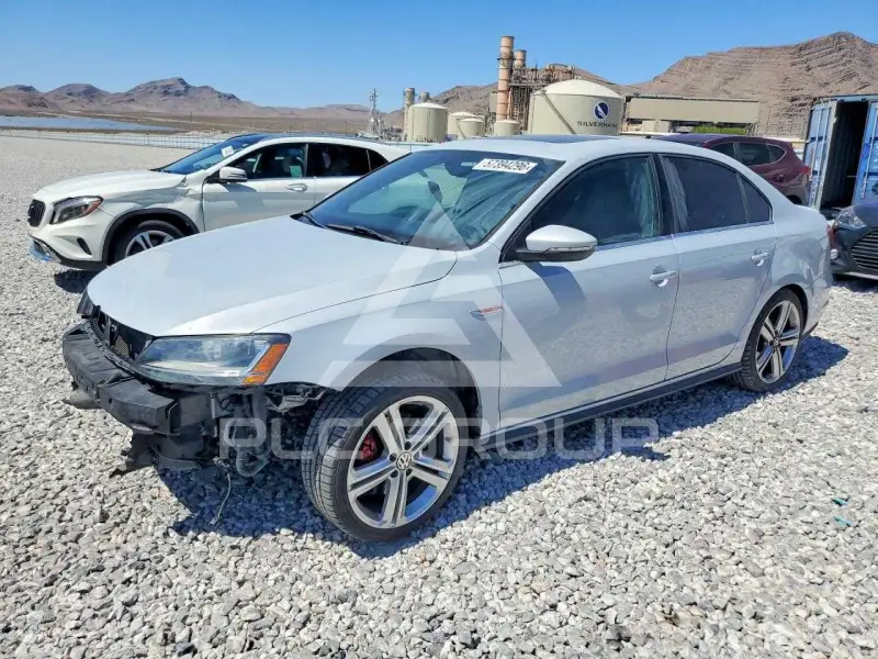 2017 Volkswagen Jetta фото