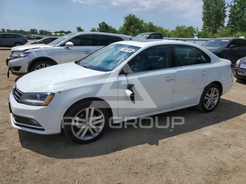 2017 Volkswagen Jetta photo