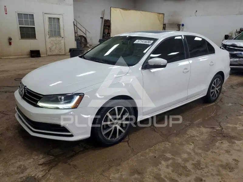 2017 Volkswagen Jetta photo