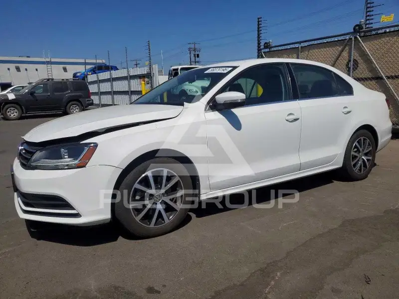 2017 Volkswagen Jetta фото